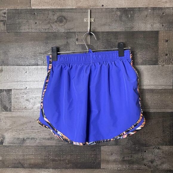 Nike Rare Tempo Running Shorts Small - Picture 2 of 3